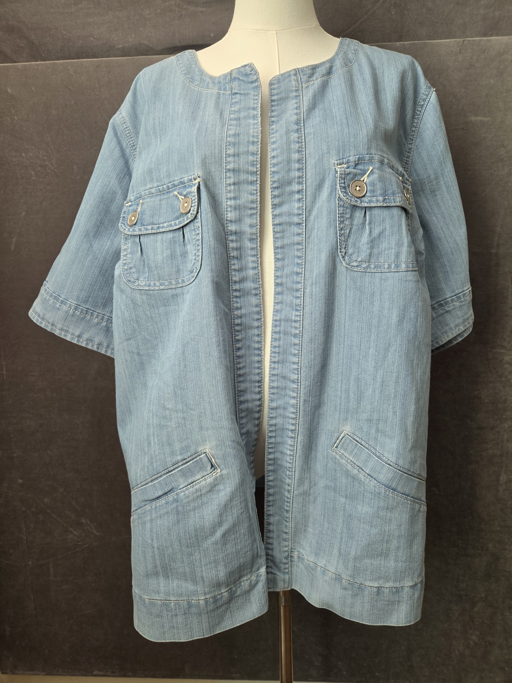 Liz & Me XL Light Wash Blue Short-Sleeve Denim Utility Open Front Chore Shacket